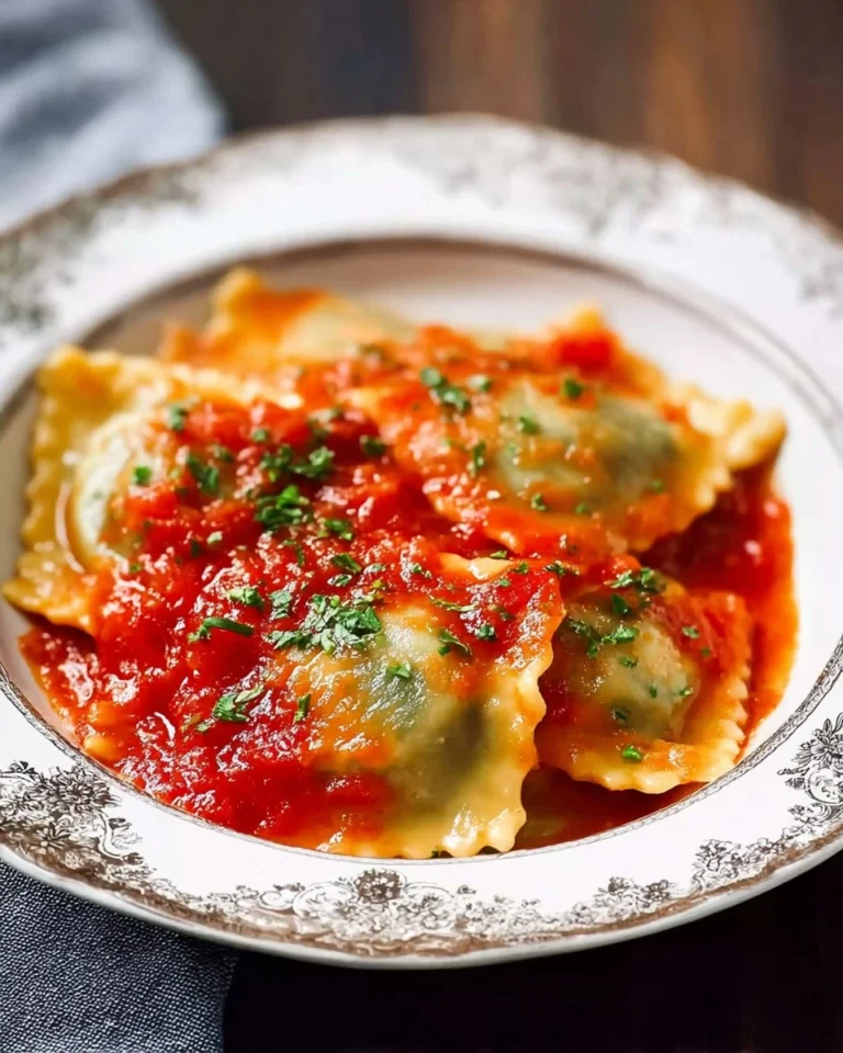 Ravioli-in-Tomatensose-Rezept