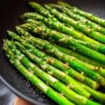 Gebratener-Gruner-Spargel-aus-der-Pfanne-Rezept